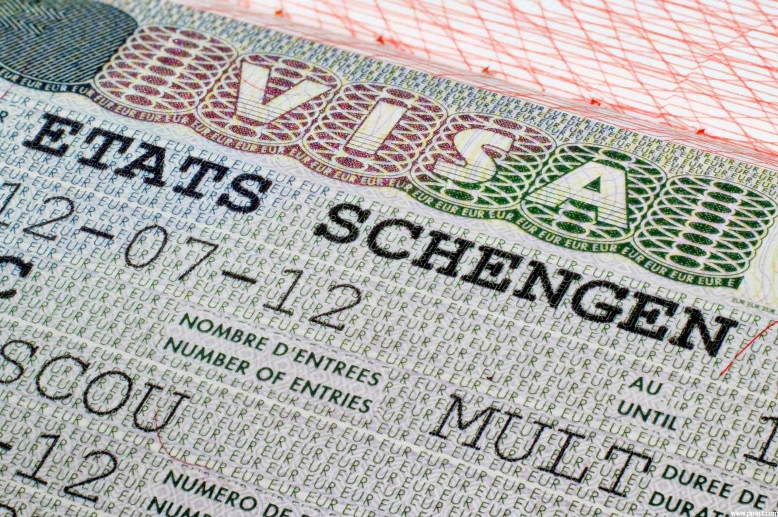 لماذا رسوم التاشيرات غير مسترده 